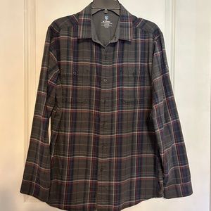Men’s KUHL Born In The Mountain Gray Plaid Flannel Long Sleeve Shirt Size Large